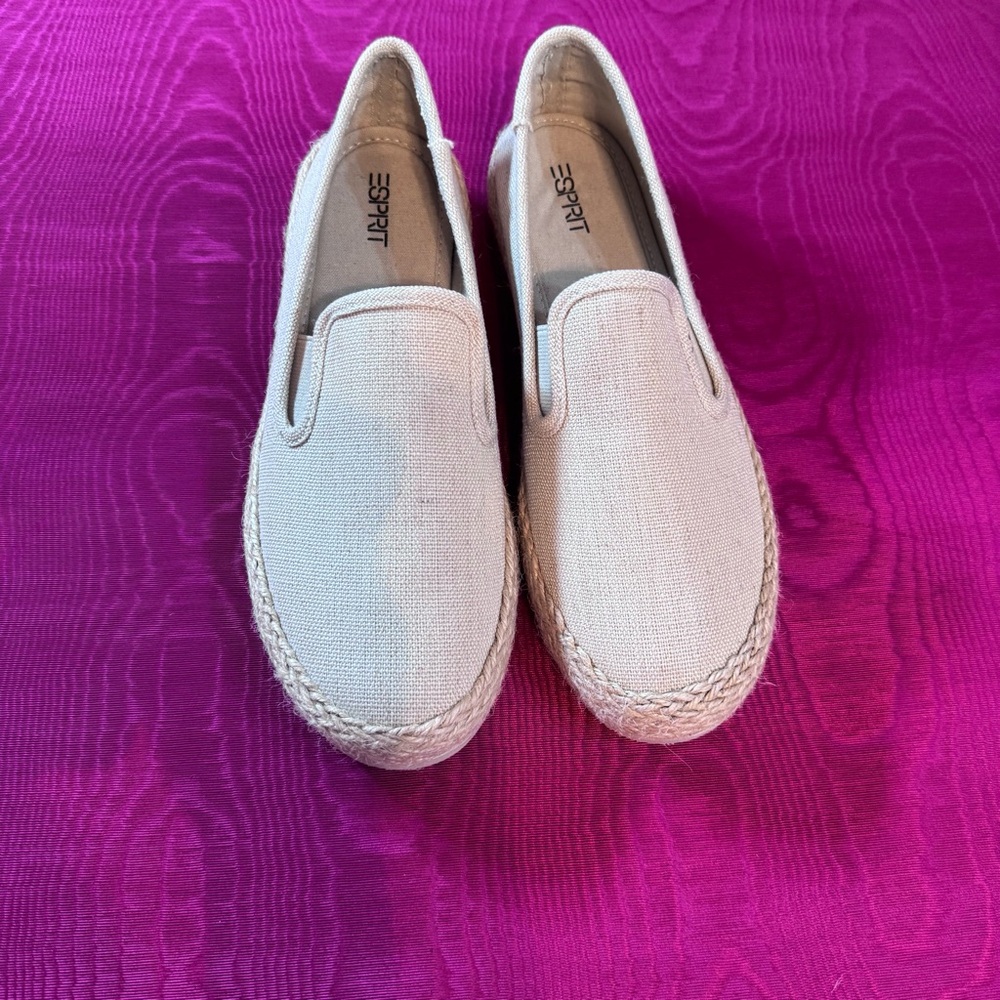 Spirit Women’s Espadrille Flats New Beige Linen Size 8 B